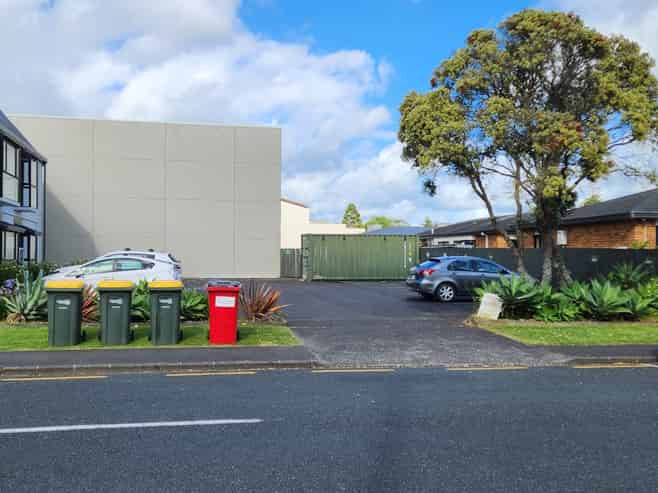 Central Orewa office - newly refurbished