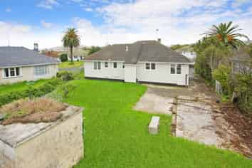16 Epping Street, Glen Innes