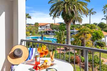16/111 Santa Monica Drive, Papamoa