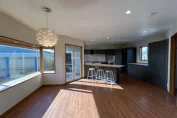 33 Veitches Road, Casebrook
