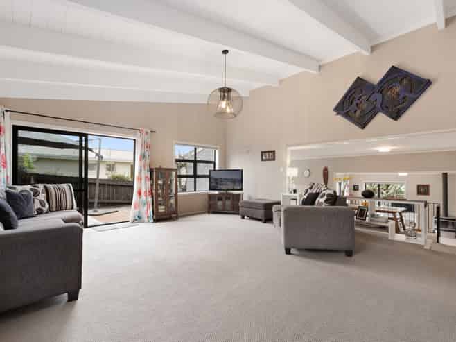 30 Manuwai Drive, Matua