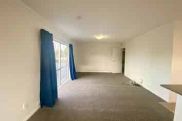 2 Silverstone Place, Henderson