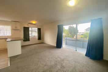 2 Silverstone Place, Henderson
