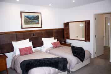 Villa 243/ Coleridge Road, Windwhistle