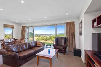 Villa 243/ Coleridge Road, Windwhistle