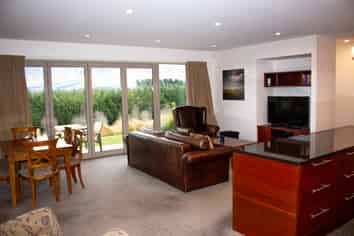 Villa 243/ Coleridge Road, Windwhistle