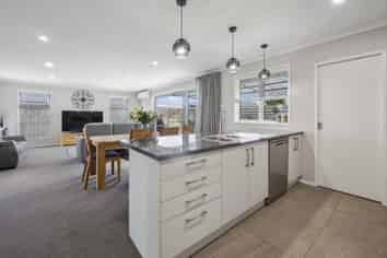 5 Larches Lane, Kinloch