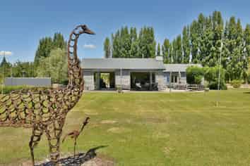 36 Eureka Road, CLYDE