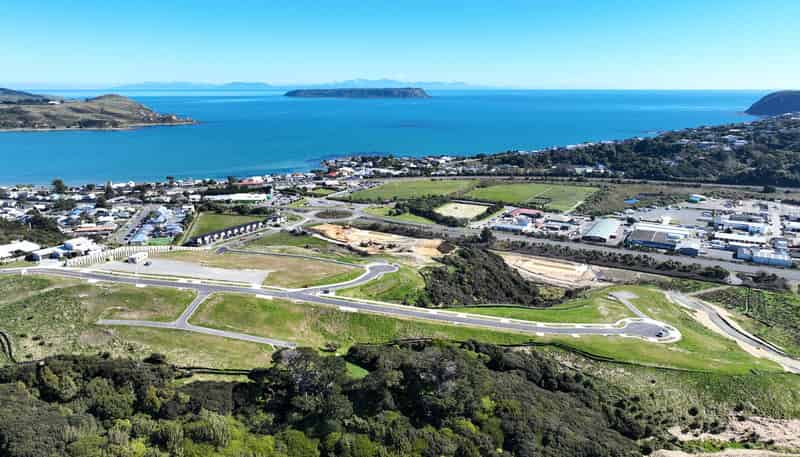  Plimmerton Heights, Camborne