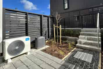 2/25 Jabuka Street, Glen Eden