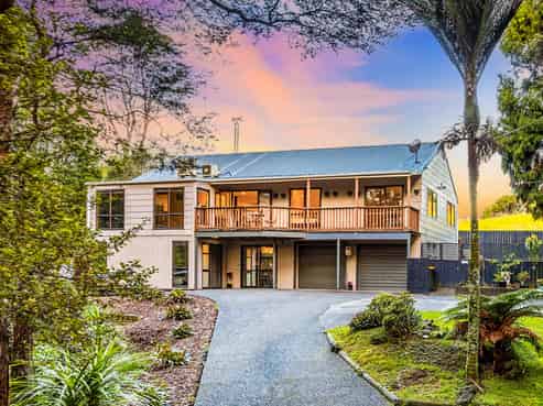 19 Napuka Road, Henderson Valley