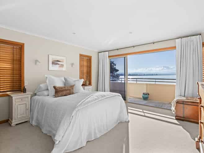 7 Whakarire Avenue, Westshore