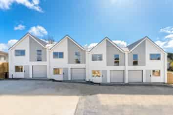 Lot 9/ 8 Clensmore Place, Torbay