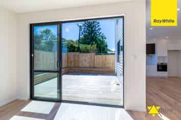 37B Stottholm Road, Titirangi