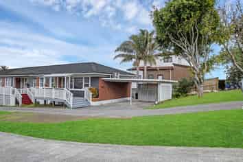 A/16 Grassways Avenue, Pakuranga