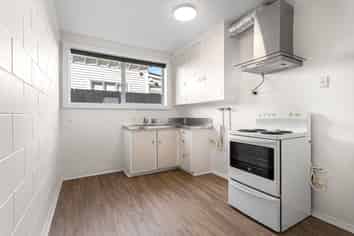 2/449 Durham Street, Saint Albans
