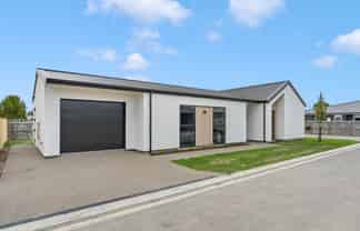 2/2 Tuatahi Avenue, Masterton