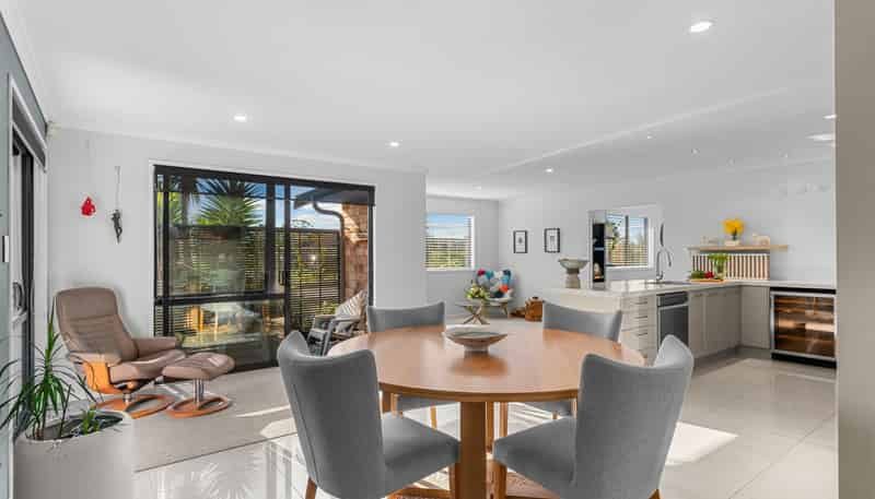 6 Dune View Drive, Mangawhai