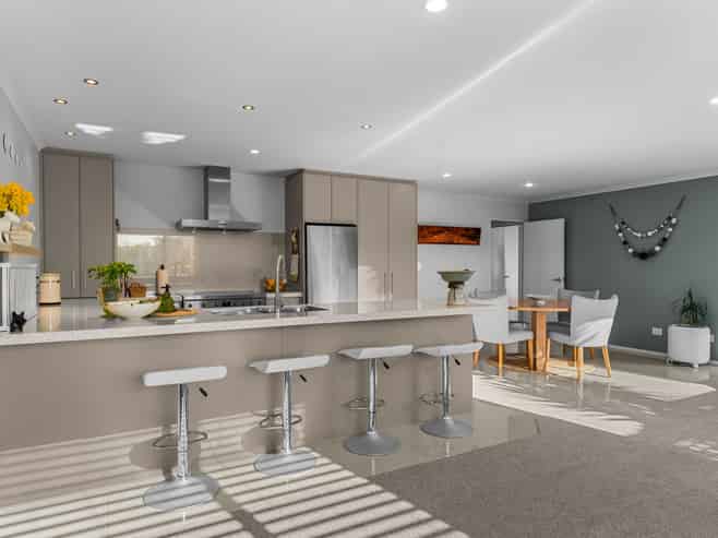 6 Dune View Drive, Mangawhai