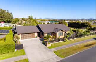 6 Dune View Drive, Mangawhai