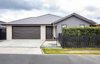 15 Faber Place, Rototuna North