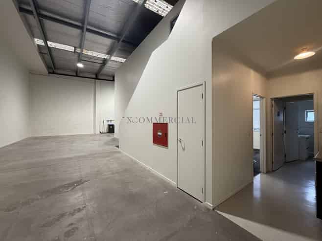 Refurbished High Stud Penrose Unit - 245sqm