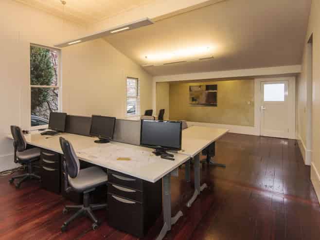 Versatile Villa & Studio with Ample Parking