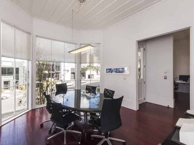 Versatile Villa & Studio with Ample Parking