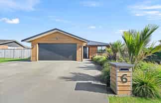 6 Halifax Drive, Waipu