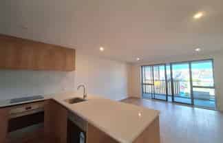  202/5 Dishys Road, Flat Bush