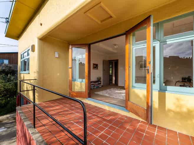 312 Hillingdon Street, NORMANBY