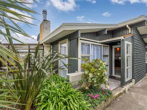 232 Portsmouth Road, Flaxmere