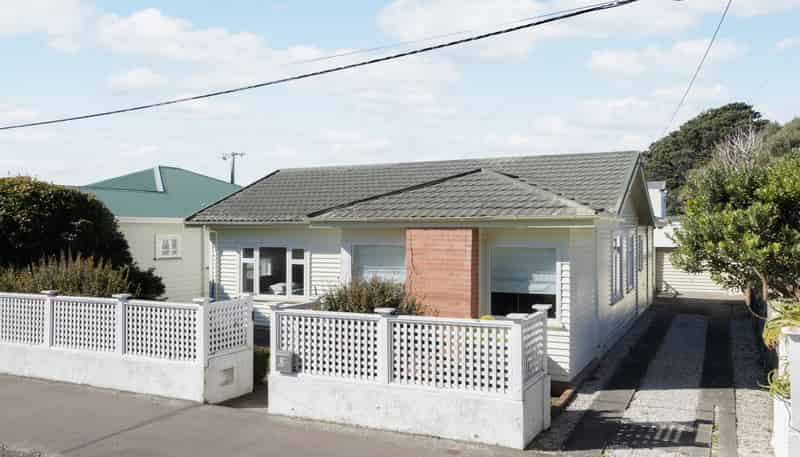 39 Hector Street, Seatoun