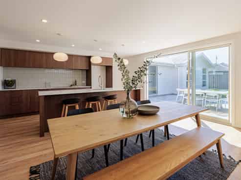 63 Pelorus Avenue, Poraiti