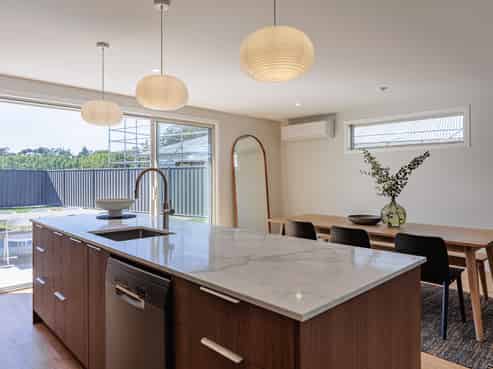 63 Pelorus Avenue, Poraiti