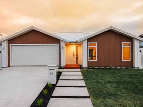 63 Pelorus Avenue, Poraiti