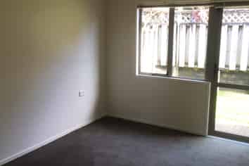2/11a Ruakiwi Road, Hamilton Lake