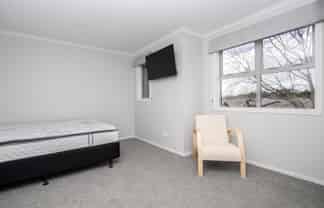 E/1/20 Jones Crescent, Melville