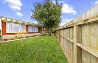 2/36 Blacklock  Avenue, Henderson