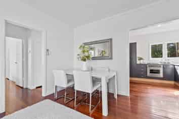 2/33 Havelock Avenue, Forrest Hill
