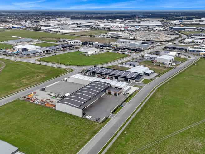 Prominent, near new industrial