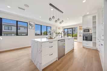 40 Parkmore Drive, Karaka