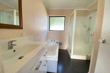 207 Parawera Road, Parawera