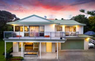 32A Pleasant Road, Glen Eden