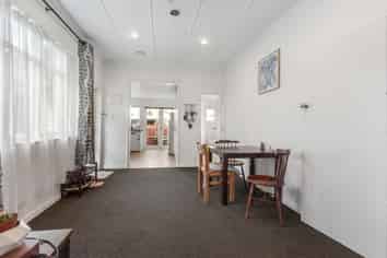 11 Princes Avenue, Mount Roskill