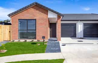 7 Waruhia Crescent, Rototuna North