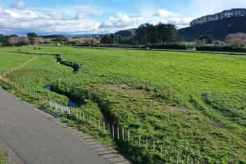22 Pahiatua Pongaroa Road (Lots 2 - 3), Pahiatua