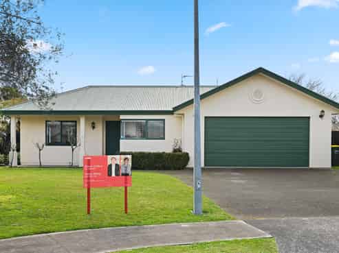 27 Sarindah Place, Fairview Downs