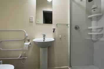 Room C/ 5B Queen Street, North Dunedin