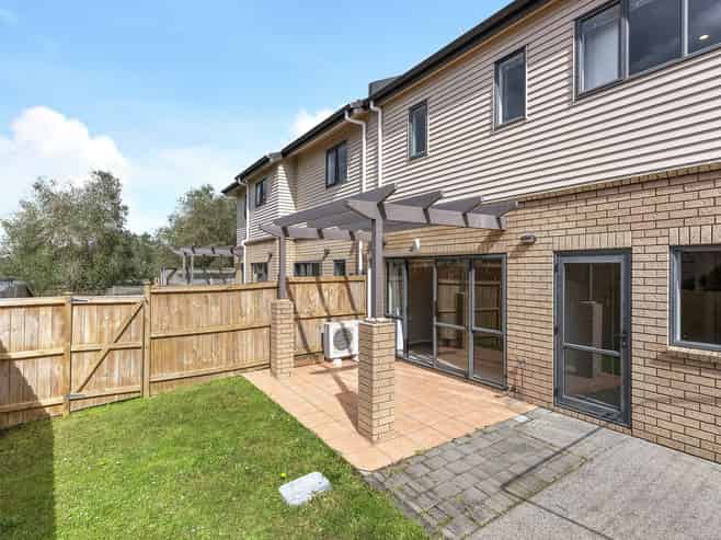 8 Skip Lane, East Tamaki